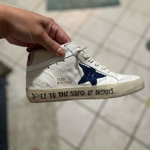 Authentic golden goose